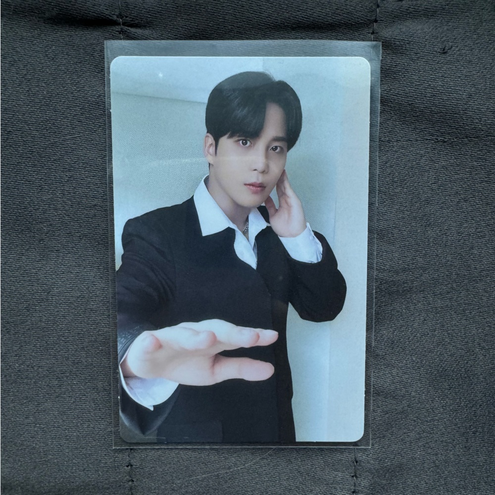 Ateez Jongho Photocard Golden Hour PC